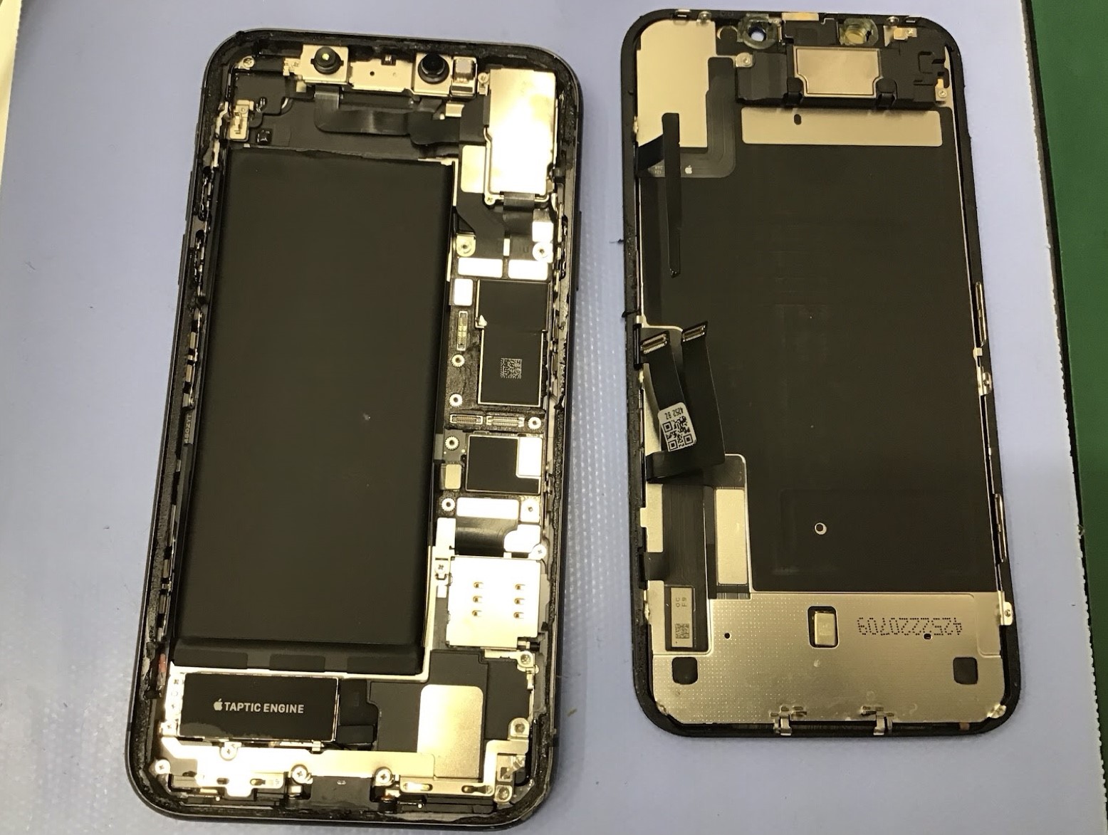 iPhone11のバッテリー修理　データをそのまま・最短即日修理のスマホ修理工房八王子オクトーレ店にご相談ください！